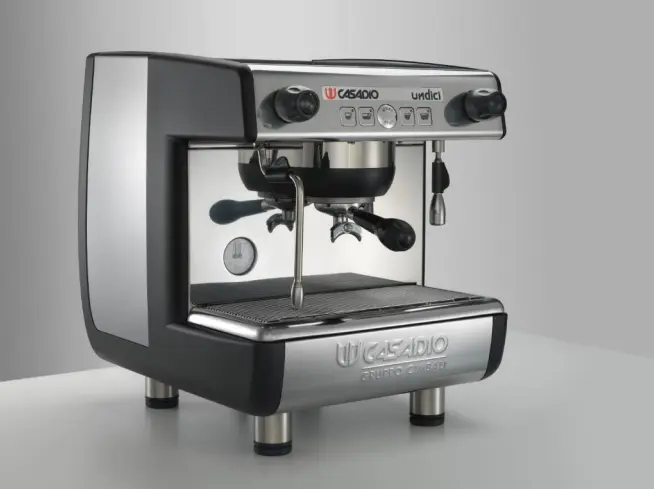 Commercial espresso machine