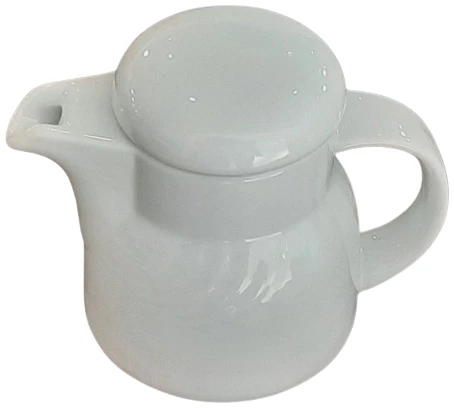  Tea pot with lid