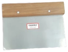 [SKU:4014516] Fedora dough scraper