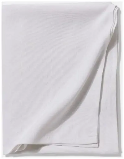[SKU:9347] White table cloth, (150X150)